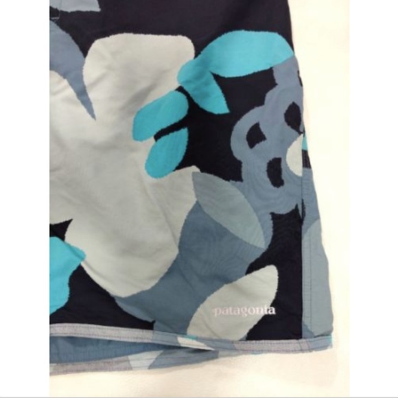 Patagonia Boardshorts Swimsuit Swim Trunks ⬇️$30 - Picture 4 of 6